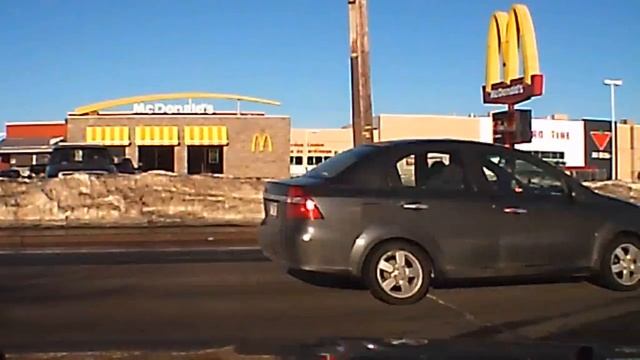 Crazy Driving Down Town, Bathurst, New Brunswick, Canada. смотреть онлайн