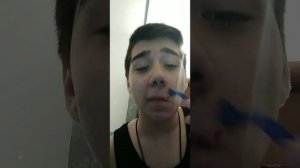 как сбрить усы