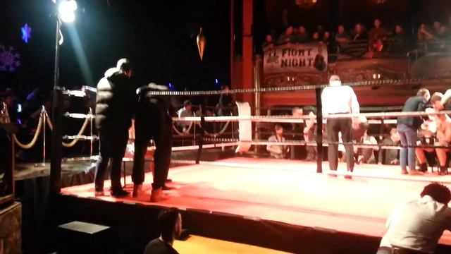 Fight Night - Rayner v Woodward смотреть онлайн