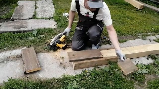 КАК СДЕЛАТЬ СВАИ ДЛЯ ФУНДАМЕНТА СВОИМИ РУКАМИ. смотреть онлайн