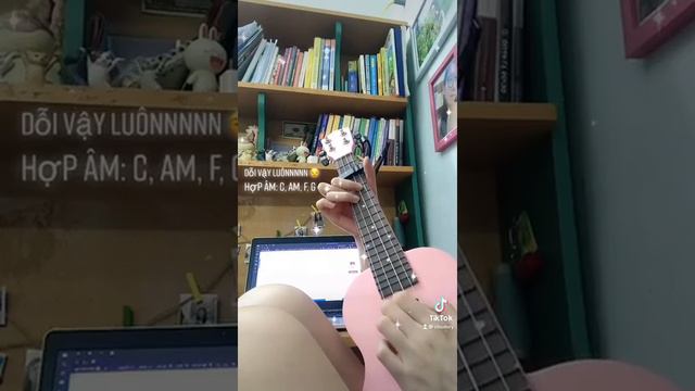 "Anh quát em à? Nói to thế á?... | Dỗi vậy luôn - Ukulele by Cloud | #short смотреть онлайн