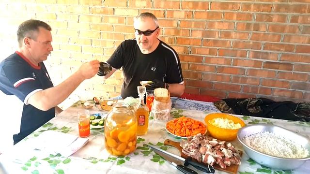 ПЛОВ ИЗ ШАШЛЫКА В КАЗАНЕ НА ДРОВЯНОМ МАНГАЛЕ РЕЦЕПТ СЮФ смотреть онлайн
