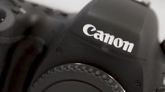 Unboxing and first impressions of the Canon 6D mkii смотреть онлайн