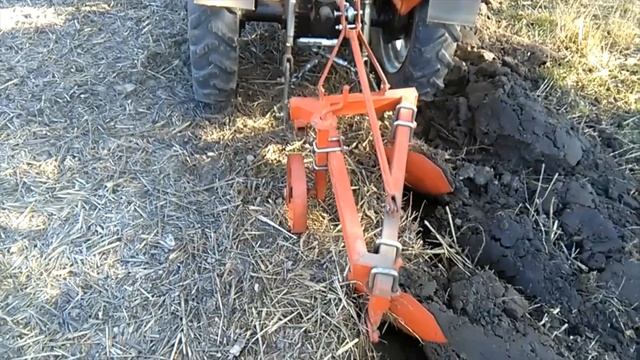 Плуг (1L-220) для минитрактора: обзор и настройка. смотреть онлайн