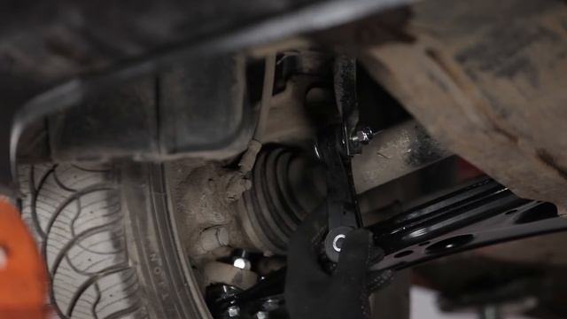 Kako zamenjati Prednji stabilizator na VOLKSWAGEN GOLF 4 [Vodič] смотреть онлайн