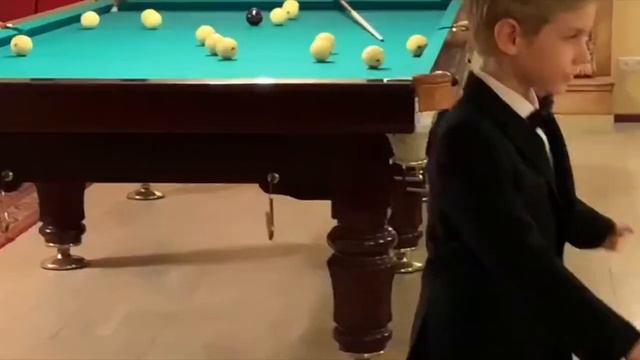 Лёва Писанко Fly me to the moon смотреть онлайн