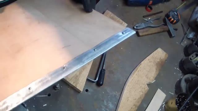 Лопата для снега своими руками. В машину. / How to make Snow shovel (car winter equipment) DIY смотреть онлайн