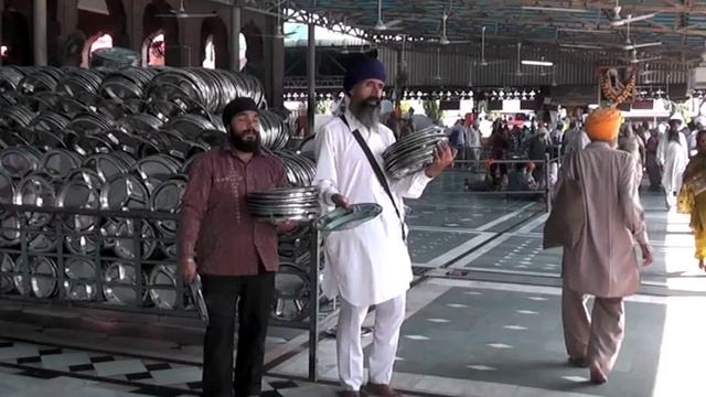 Tour the Kitchen of India's Golden Temple смотреть онлайн