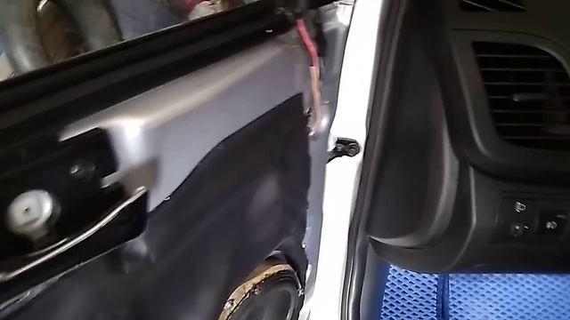 Solaris скрипит ограничитель с рем комплектом Plastik-Avto 4 смотреть онлайн