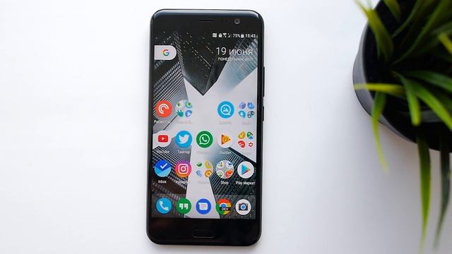 Обзор HTC U11: производительность, автономность, звук и камера смотреть онлайн