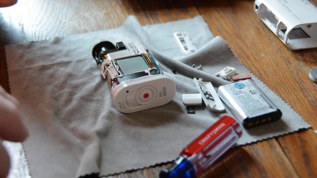 Sony HDR-AS100V battery door replacement. смотреть онлайн