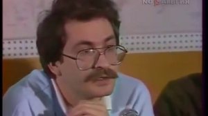 Сергей Супонев задает вопрос Владиславу Листьеву