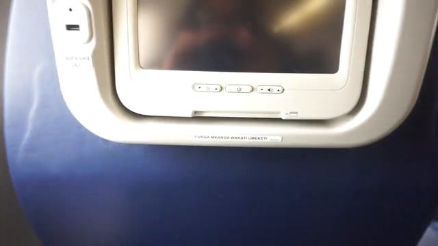 Kenya Airways Embraer 190 Business Class Flight Review смотреть онлайн