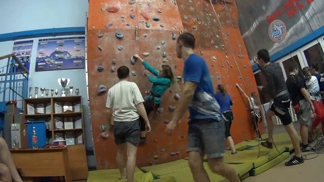 Занятия на скалодроме-12. СКК "Вместе" смотреть онлайн