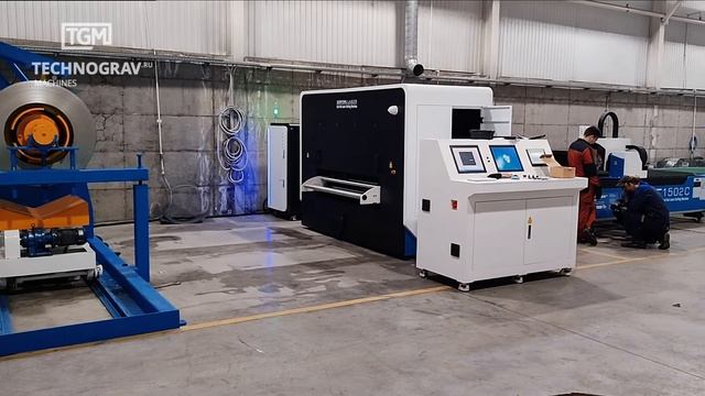 SF1502C/Волоконный комплекс лазерной резки Senfeng/раскрой листового металла из рулона смотреть онлайн