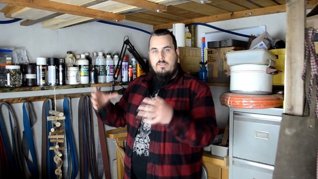 COMMENT choisir son OUTILLAGE pour débuter la FORGE ?! смотреть онлайн