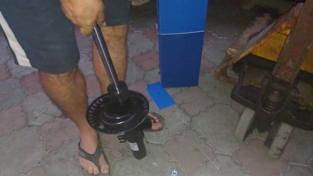 т5 сравнение передних стоек Sachs и Bilstein, ставлю точку в этом вопросе! смотреть онлайн