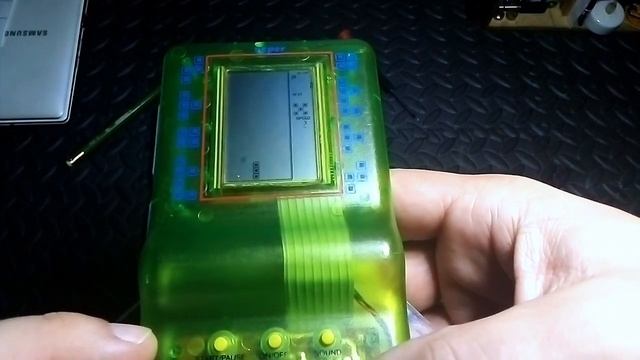 LCD Brick Game 9999 in 1, Tétris clone, mais pas que ... Salut Les Rétros ! смотреть онлайн