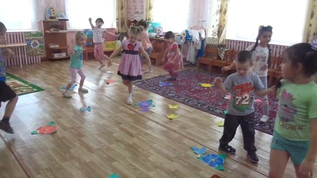 игра Бабочки и цветы смотреть онлайн