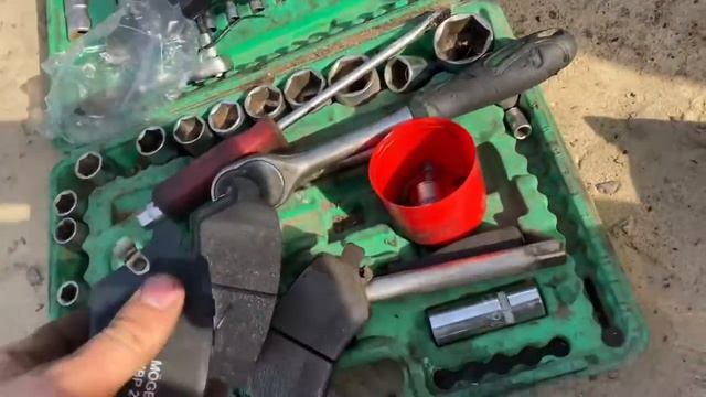 Замена передних тормозных колодок ZAZ FORZA