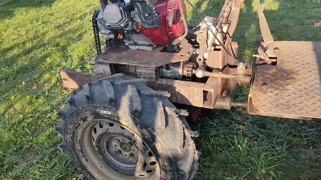 МИНИТРАКТОР. ПЕРЕЛОМКА СВОИМИ РУКАМИ. ВСПАШКА ОГОРОДА. смотреть онлайн