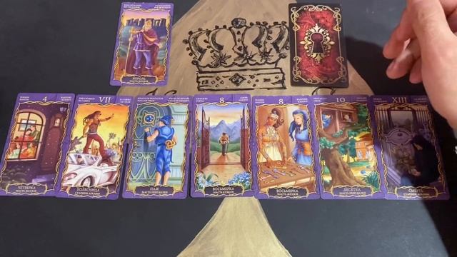 ЧТО ОН ГОВОРИТ И ДЕЛАЕТ ЗА ВАШЕЙ СПИНОЙ. Таро.Гадание онлайн. смотреть онлайн