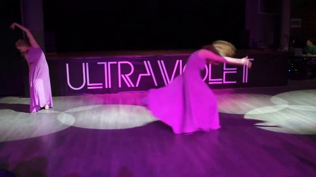 Lyudmila Kvasnevskaya dance studio // Студия танца Людмилы Квасневской смотреть онлайн