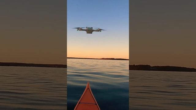 Sketchy drone catch with cold wet hands in my sea kayak. #ocean #drone #kayak #dji #djimini3pro смотреть онлайн