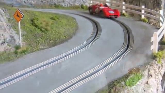 Building the "Mitchell Point Tunnel" Slot Car Track смотреть онлайн