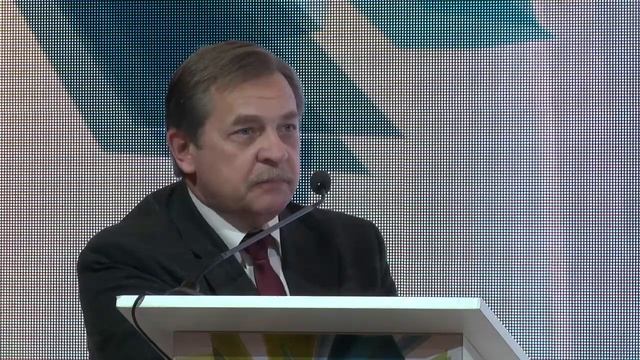 Создание единого интерфейса взаимодействия ИБ и бизнеса - BIS Summit'2014 смотреть онлайн