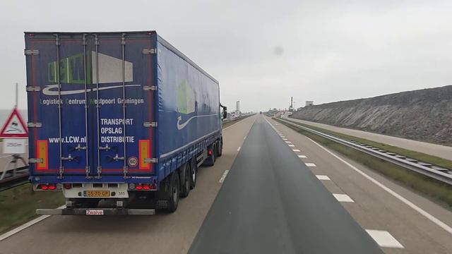 Дальнобой. Работа на контейнерах. "Дорога жизни" в NL, разделяющая Северное море. А7 смотреть онлайн