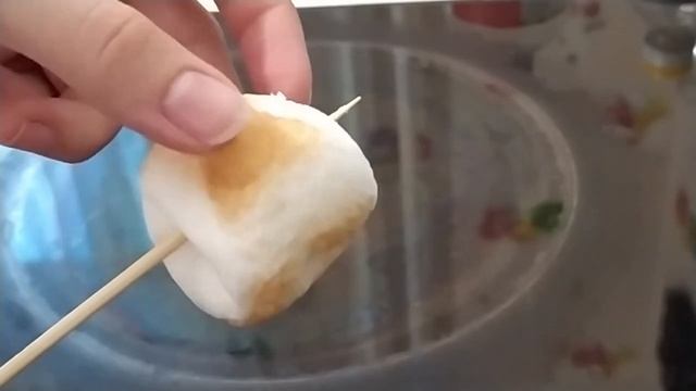 МАРШМЕЛЛОУ на конфорке НА ПЛИТЕ за 5 минут | ПОЧТИ Десерт S'mores Dip смотреть онлайн