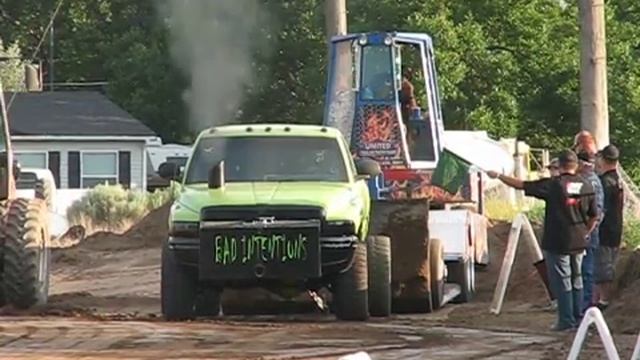 Diesel Garage - 2014 EDGE Pulling Series смотреть онлайн