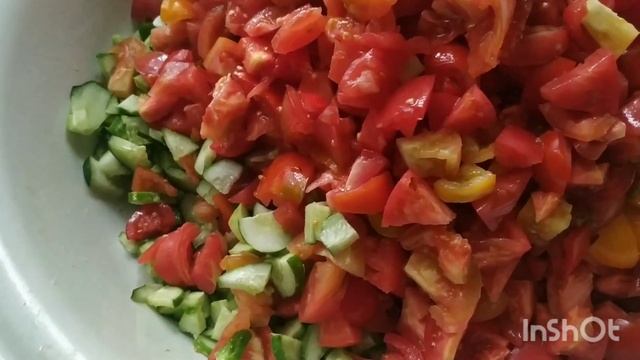 Салат из огурцов и помидоров на зиму. Без уксуса! смотреть онлайн