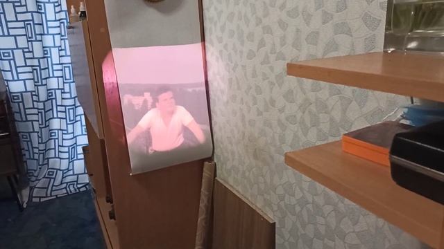 Диапроектор Экран. Краткий обзор смотреть онлайн