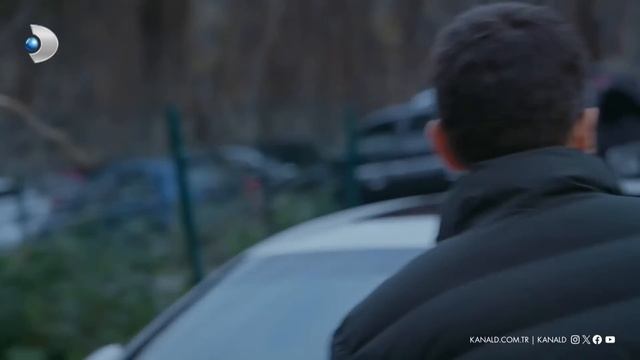 Metin, Hüsnü'ye emanet lüks araba ile kaza yaptı! | Arka Sokaklar 662. Bölüm смотреть онлайн