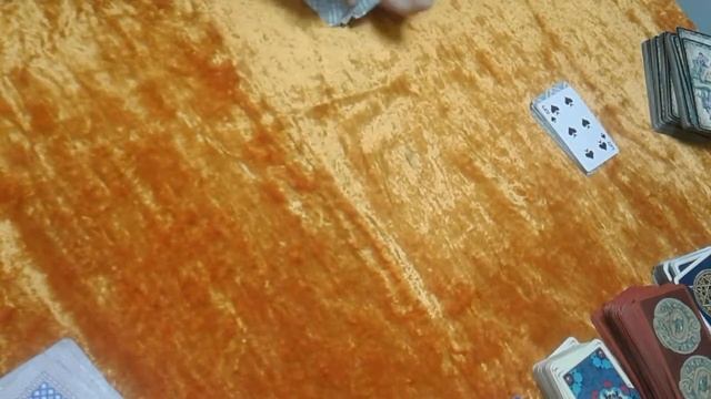 ГАДАНИЕ НА КРЕСТОВУЮ ДАМУ. А ОН ТОБОЮ БОЛЕН смотреть онлайн