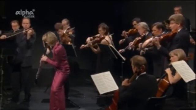 20 Greatest Concertos [17] - Mozart - Clarinet Concerto in A major - Meyer смотреть онлайн