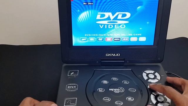 Portable DVD Player 9 inch смотреть онлайн