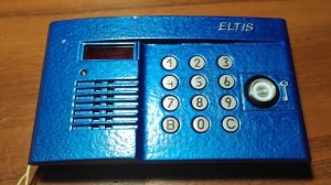 Почему домофон ELTIS ЦП100 циклит ошибку?