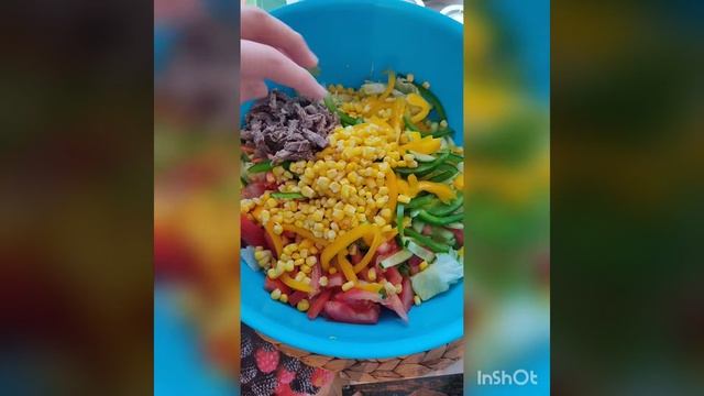 САЛАТ Айсберг ??? #салат #быстрыйсалат #легкиеСалаты смотреть онлайн