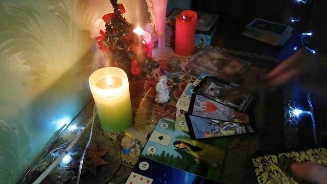 Онлайн гадание. Почему все что я делаю не клеется или не получается?? смотреть онлайн