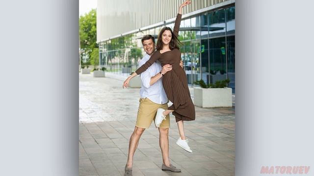 ЕВГЕНИЯ МЕДВЕДЕВА ПЕРЕХОДИТ В ПАРНОЕ КАТАНИЕ смотреть онлайн