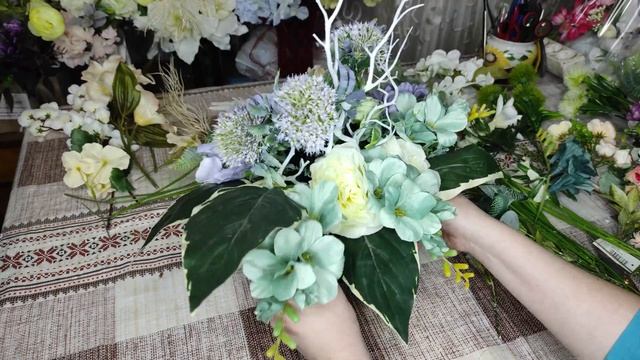 Цветочная корзина в деревянной плетеной корзинке, делаем с нуля смотреть онлайн