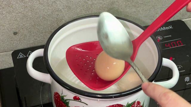 Почему яйца плохо чистятся после варки и как это исправить.