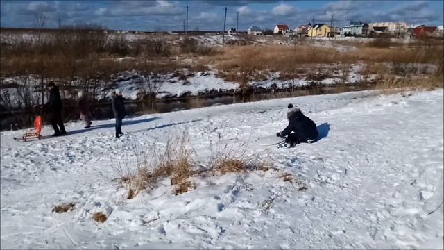 Merida знакомится с городом. Великий Новгород. Обкатываю приобретенный велосипед. 29.02.2020 смотреть онлайн