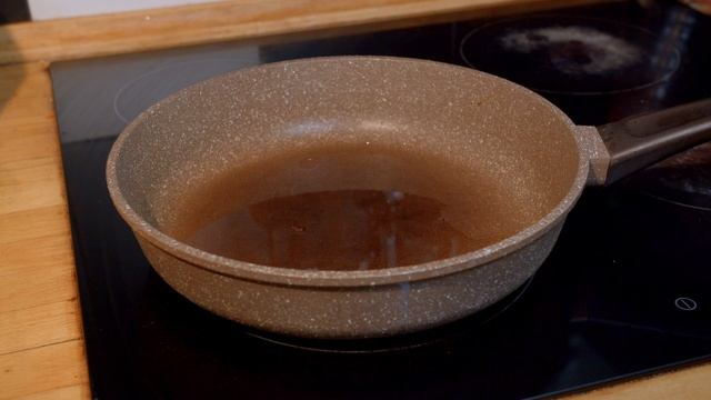 YМАМИ? Глазунья смотреть онлайн
