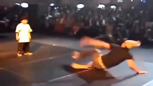 ຮ Как дети танцуют BREAK DANCE ຮ Батл по BREAK DANCE среди детей ຮ Школа танцев - #NOVA смотреть онлайн