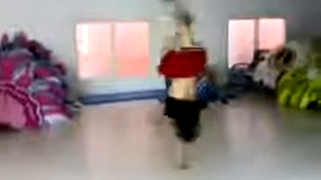 Ни фига себе!!! ПАЦАН-ВЕРТУШКА! смотреть онлайн