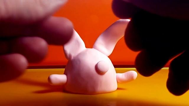 Зайка из пластилина. Как слепить из пластилина зайчика или зайца. Plasticine rabbit смотреть онлайн